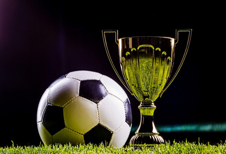 比赛中的失 比赛中的失