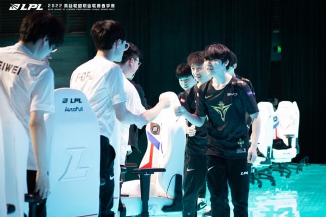 单回合完成 单回合完成