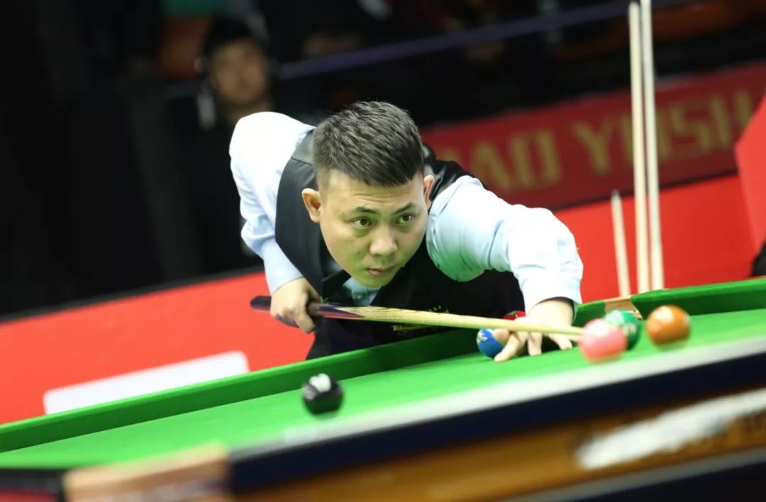 德甲残阵对决：汉堡主场保级死磕门兴！平局属性暗藏破局关键